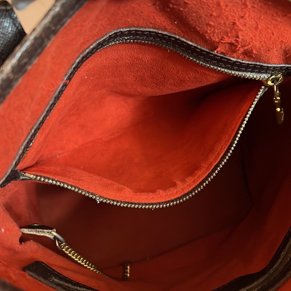 Louis Vuitton Marais bucket bag in Damier Ebene - Picture 12 of 16